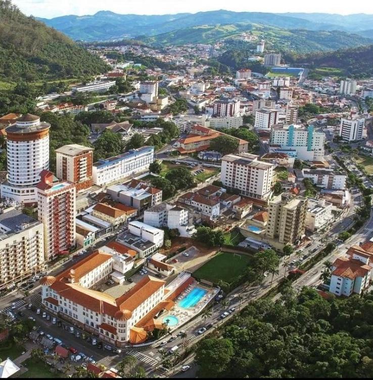 Apartamento Aconchegante Centro Águas de Lindóia Appartamento Esterno foto